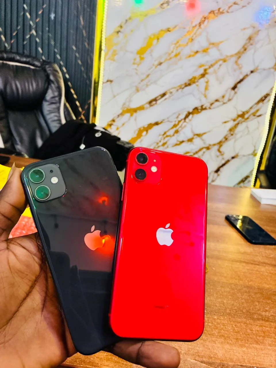Gallery Photo 5 - Marketplace | Phones To Sell, Simbock, Yaoundé, Cameroon | Electronics & Media  > Cell phones & Accessories