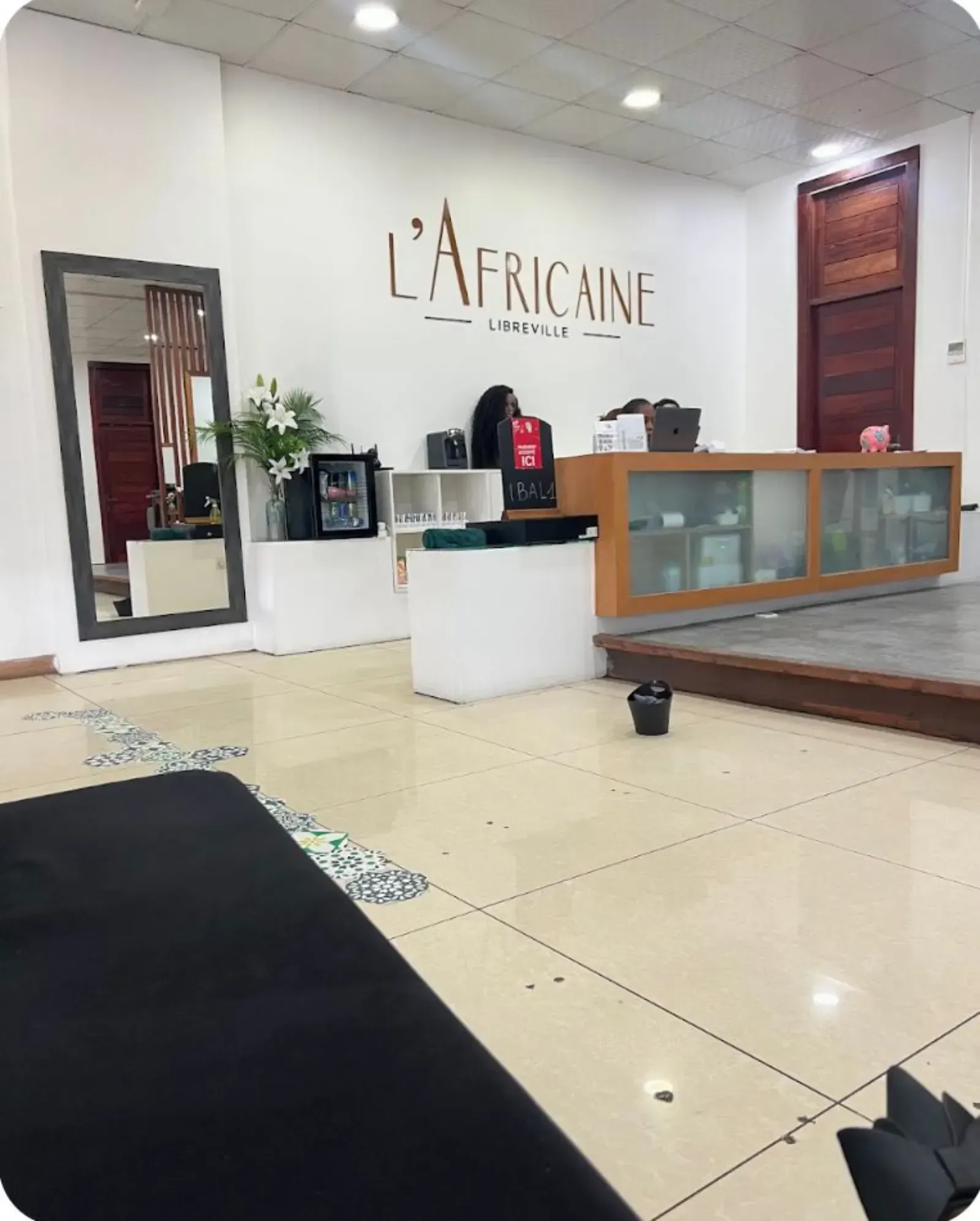 Main Photo - Marketplace | L'africaine Libreville, —, Libreville, Gabon | Health & Beauty 