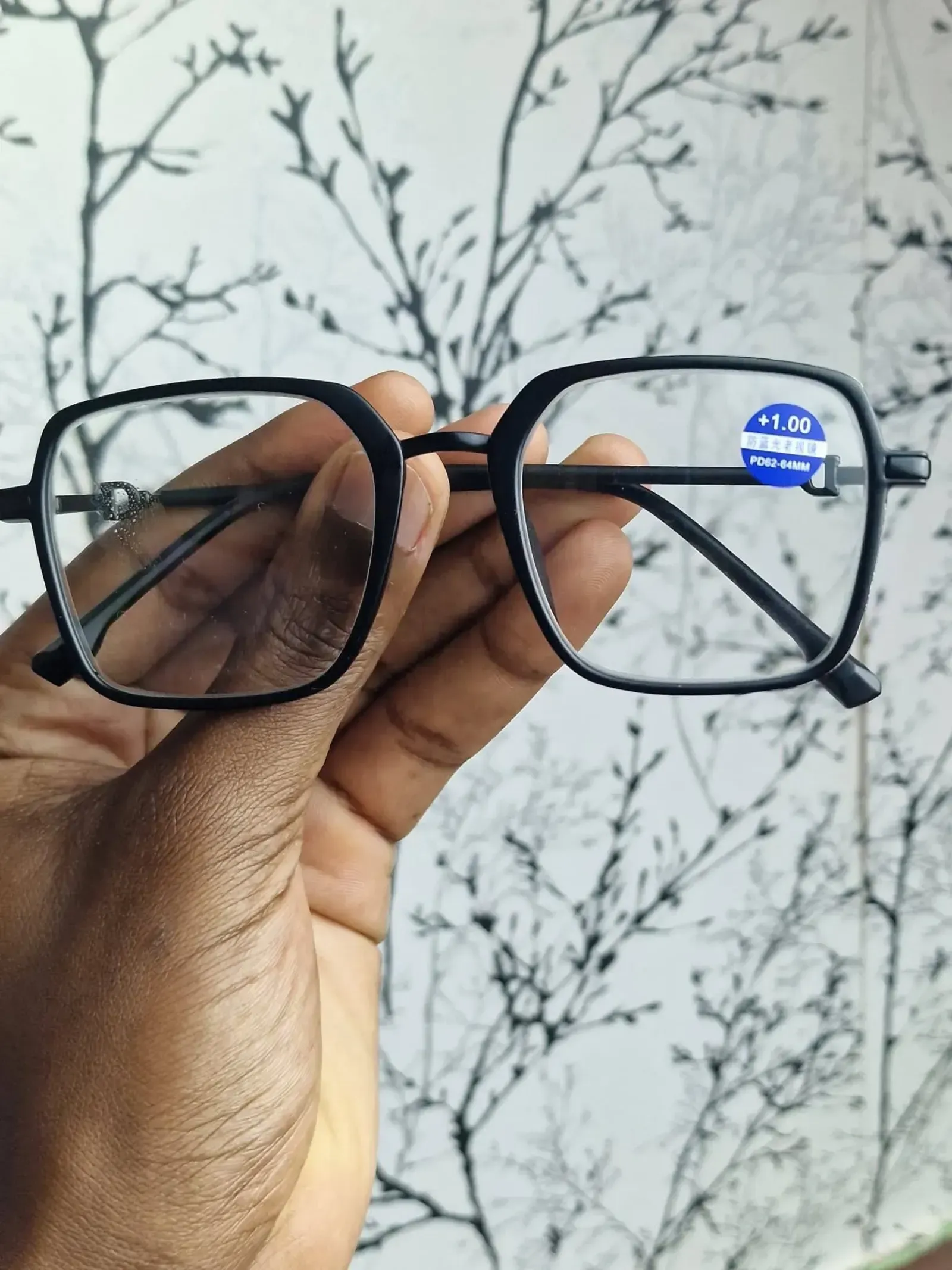 Gallery Photo 9 - Marketplace | Lunettes Nouvelle Génération À Lire Petits Caractère, Port Gentil, Libreville, Gabon | Services & Others  > All Other Items