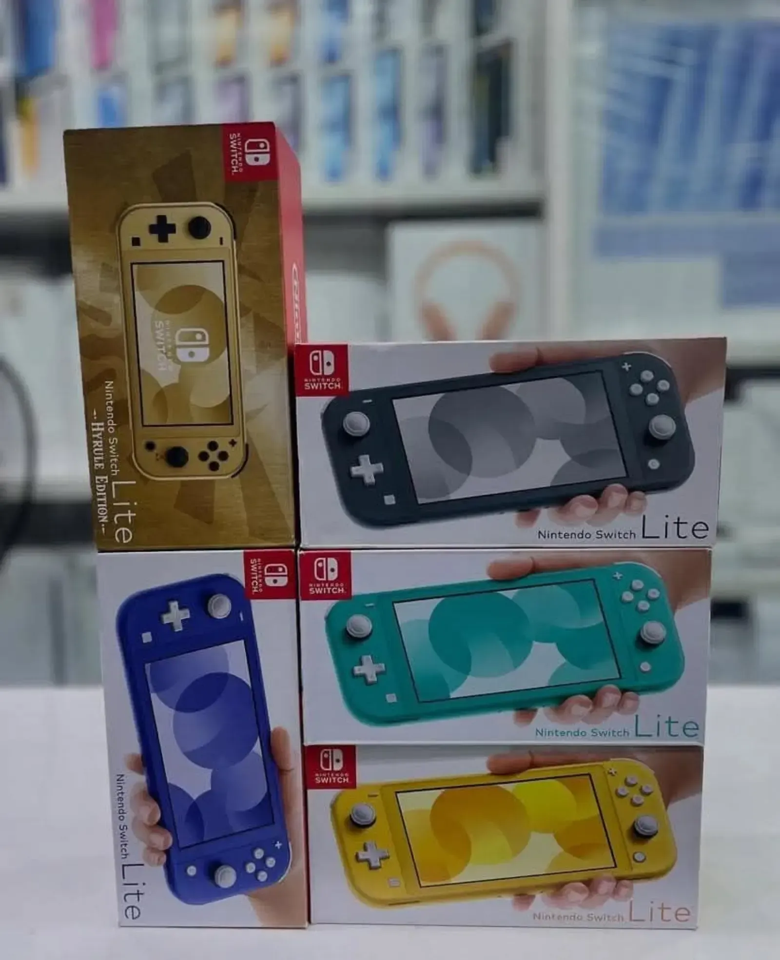 Main Photo - Marketplace | Nintendo Switch, Petit paris, Libreville, Gabon | Electronics & Media  > Video Games & Consoles