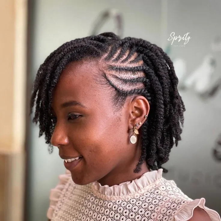 Gallery Photo 1 - Marketplace | Hair Stylist, Bonas, Yaoundé, Cameroon | Health & Beauty  > Hair care