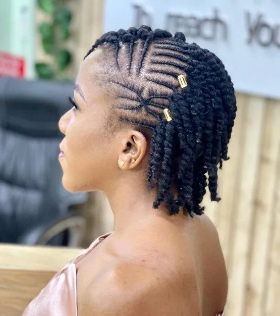 Gallery Photo 1 - Marketplace | Hair Stylist, Bonas, Yaoundé, Cameroon | Health & Beauty 