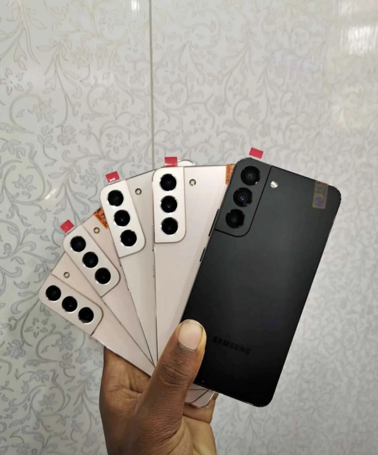 Photo Principale - Petites Annonces | Phone, Byimassi, Yaoundé, Cameroun | Électronique et médias  > Cellulaires et accessoires