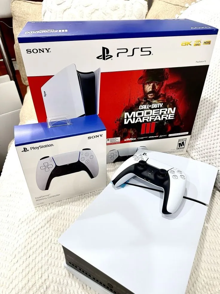 Photo de Galerie 3 - Petites Annonces | Playstation, Simbock, Yaoundé, Cameroun | Électronique et médias  > Jeux vidéo et consoles