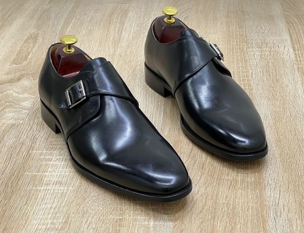 Gallery Photo 5 - Marketplace | Chaussure Homme, Akwa-douche, Douala, Cameroon | Clothing, Shoes, & Others  > Men's shoes