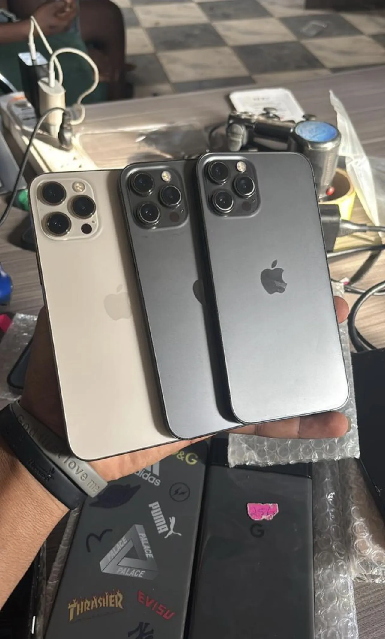 Gallery Photo 1 - Marketplace | Iphone 12Promax, Obili, Yaoundé, Cameroon | Electronics & Media  > Cell phones & Accessories