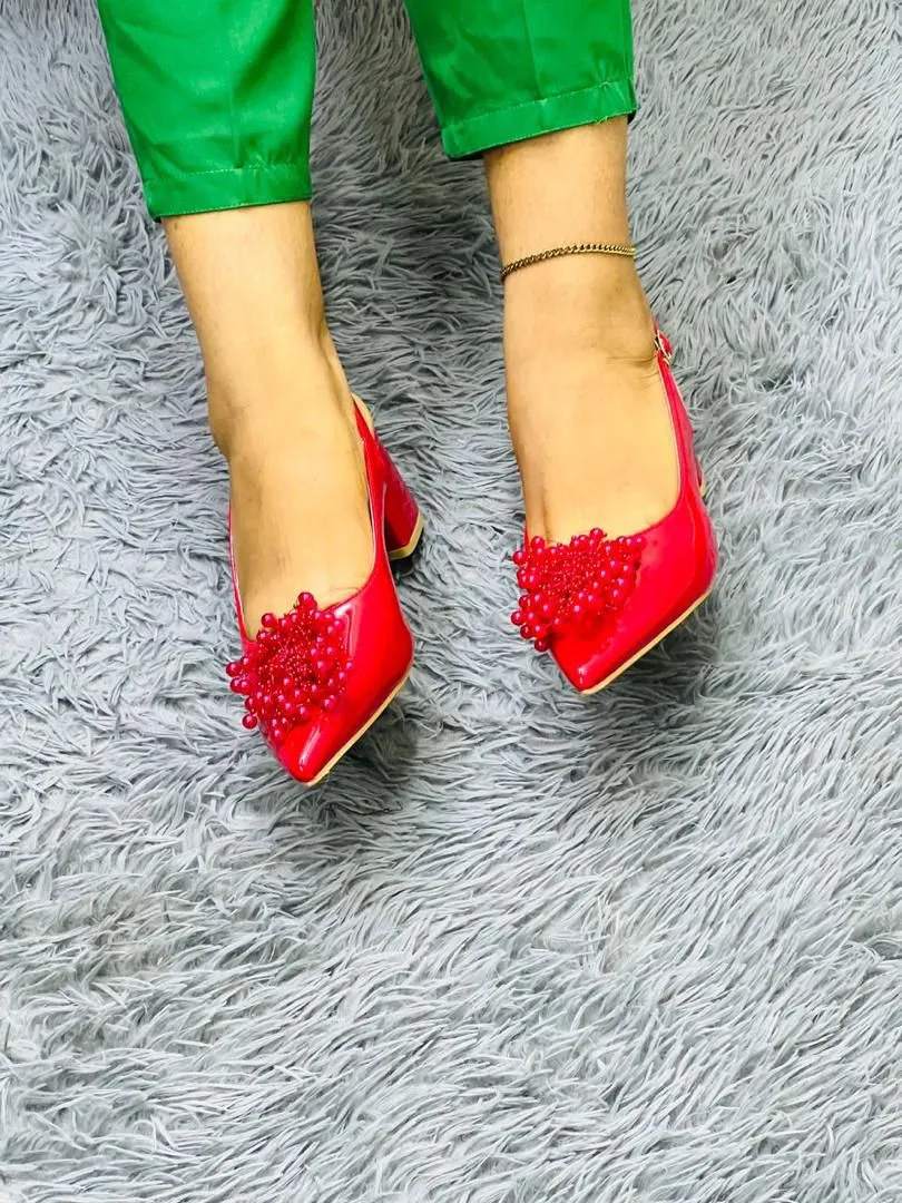 Gallery Photo 5 - Marketplace | Talons Femme, Akwa-douche, Douala, Cameroon | Clothing, Shoes, & Others  > Women's shoes