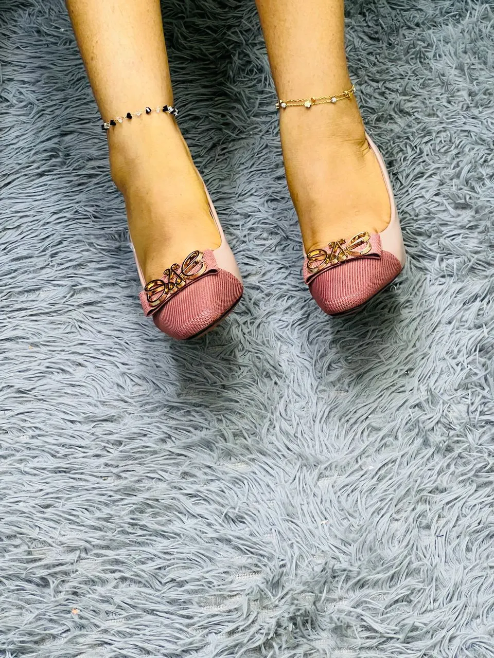 Photo de Galerie 2 - Petites Annonces | Talon Moyenne Semelle, Akwa-Douche, Douala, Cameroun | Vêtements, chaussures et autres  > Chaussures pour femmes