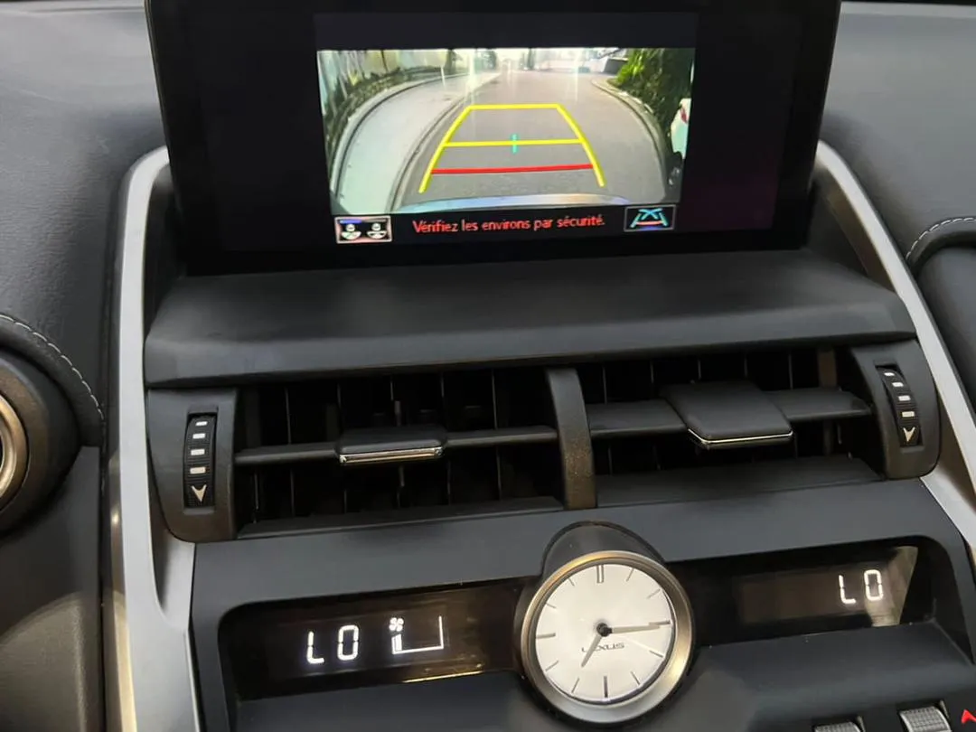 Gallery Photo 4 - Marketplace | Lexus Nx300H For Sale, Deido, Douala, Cameroon | Vehicles & motors  > Cars & Trucks