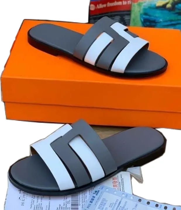Gallery Photo 1 - Marketplace | Female Slippers, Bastos, Yaoundé, Cameroon | Clothing, Shoes, & Others  > Women's shoes
