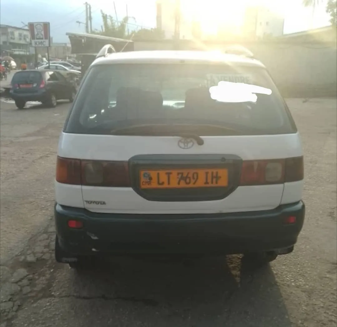Gallery Photo 3 - Marketplace | Toyota Rav4 Année 2004 A Vendre, Ndokoti, Douala, Cameroon | Vehicles & motors  > Cars & Trucks
