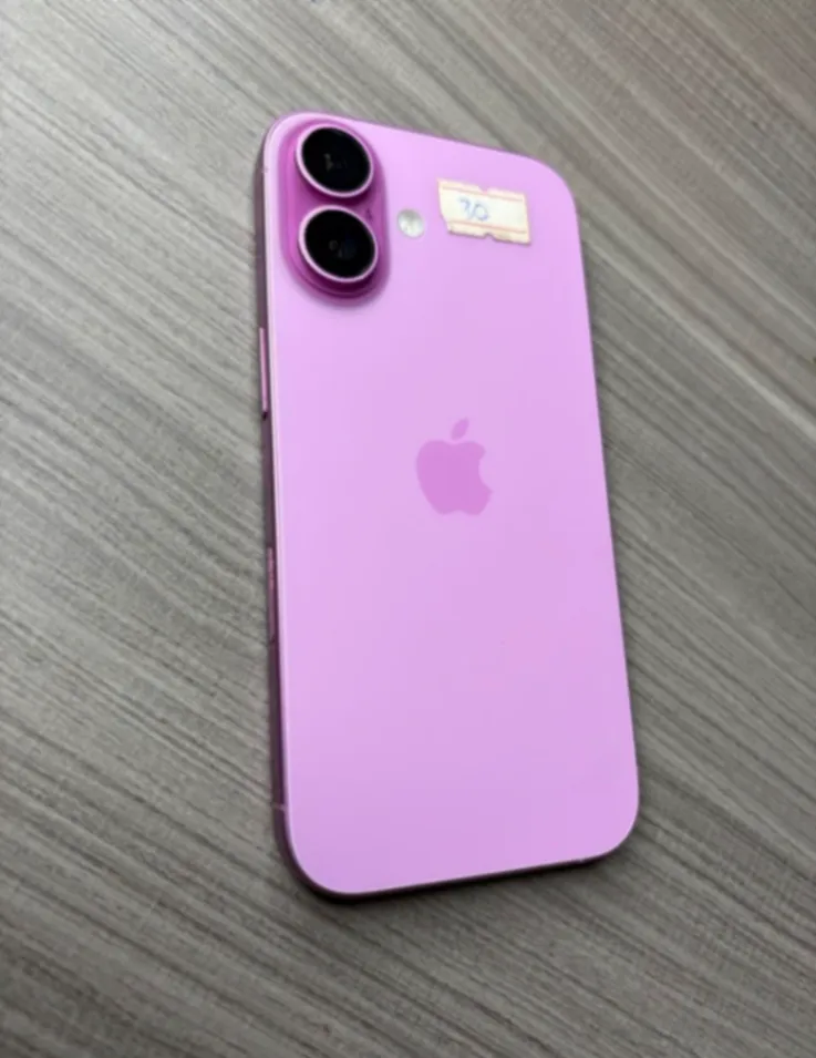 Main Photo - Marketplace | Iphone 16+, Bastos, Yaoundé, Cameroon | Electronics & Media  > Cell phones & Accessories