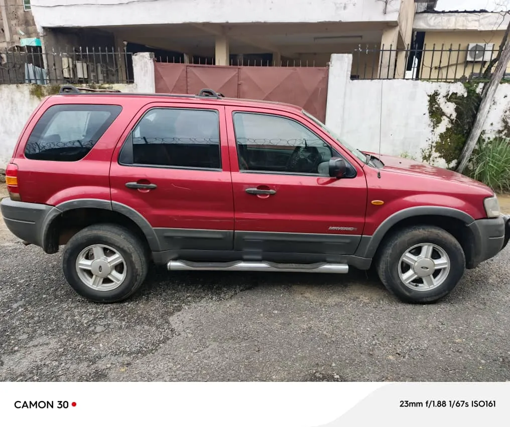 Main Photo - Marketplace | Ford Suv 4X4 For Sale, ANGE RAPHAEL, Douala, Cameroon | Vehicles & motors  > Cars & Trucks