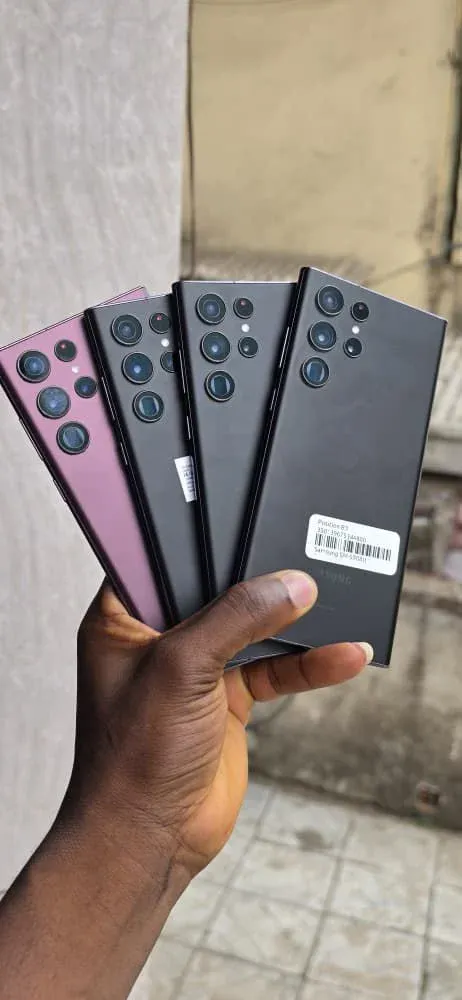 Main Photo - Marketplace | Samsung Galaxy S22 Ultra, Molyko, Buea, Cameroon | Electronics & Media  > Cell phones & Accessories