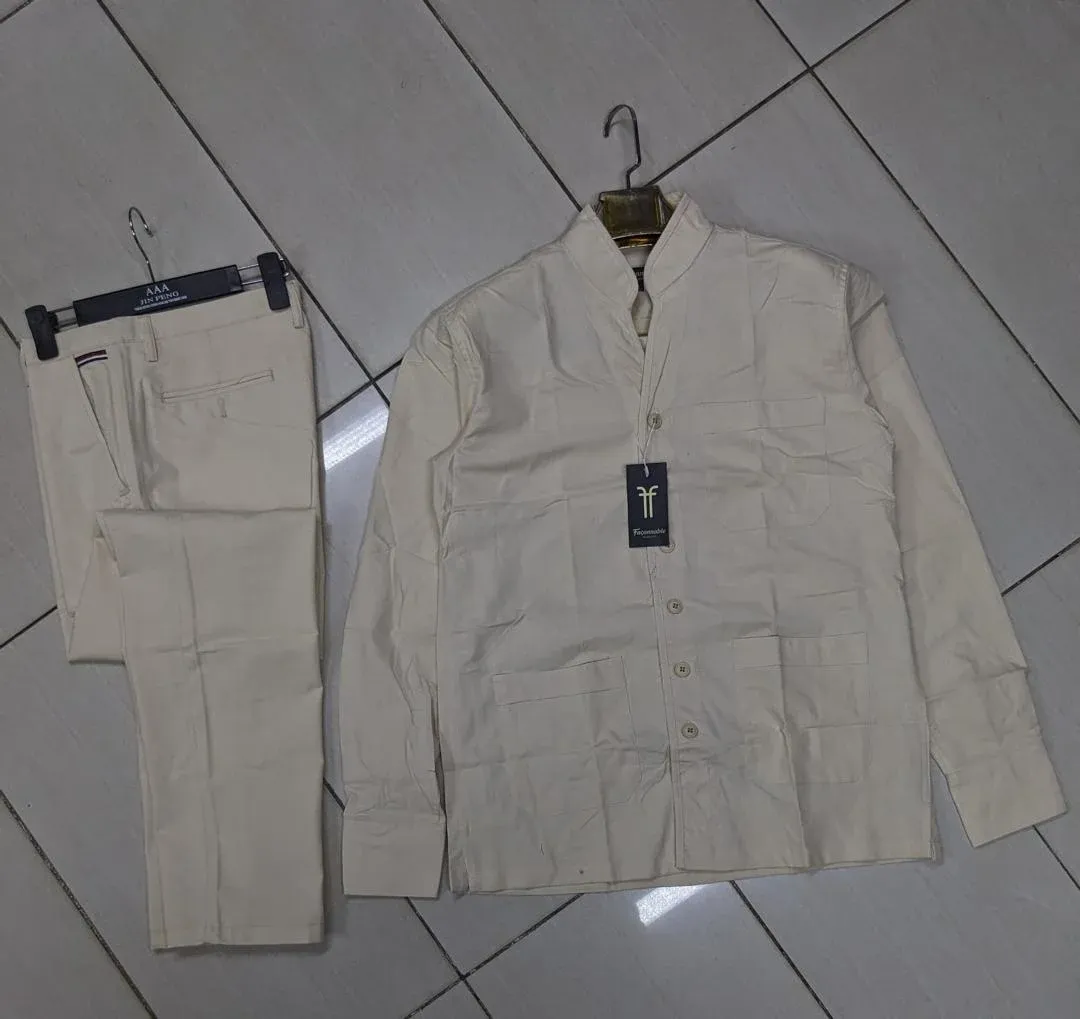 Photo Principale - Petites Annonces | Ensemble Hommes, Akwa, Douala, Cameroun | Vêtements, chaussures et autres  > Vêtements pour hommes