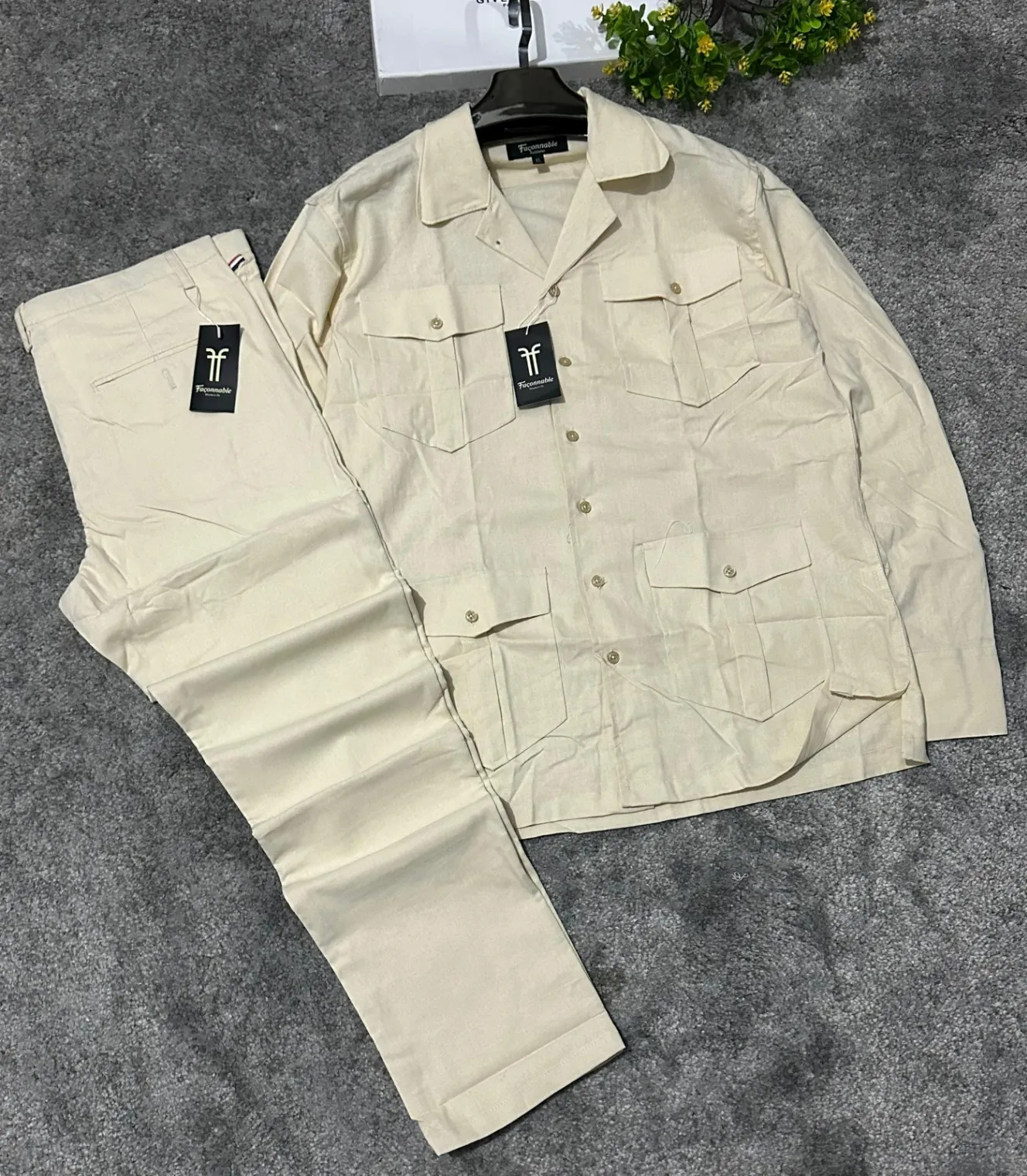 Photo de Galerie 1 - Petites Annonces | Ensemble Hommes, Akwa, Douala, Cameroun | Vêtements, chaussures et autres  > Vêtements pour hommes