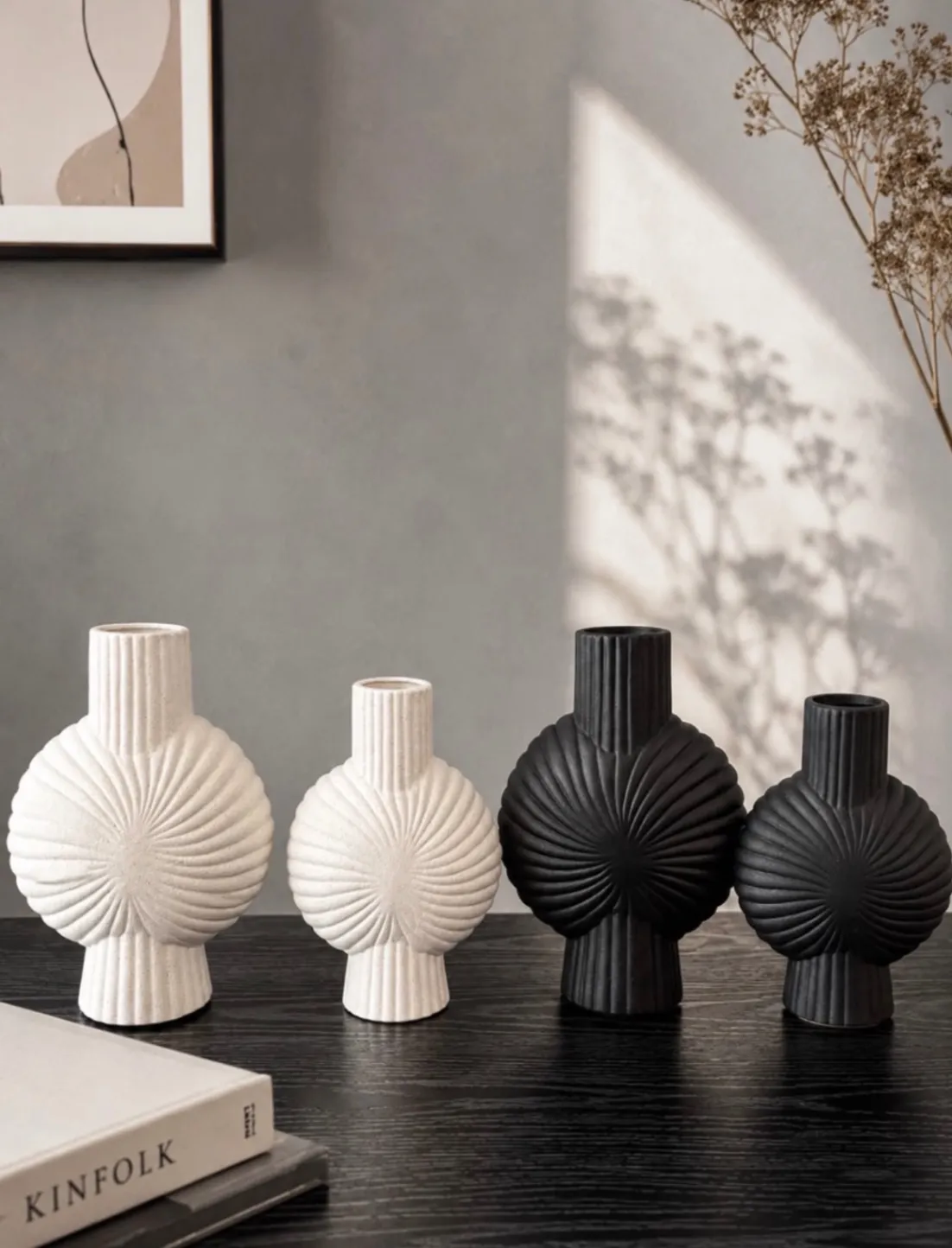 Photo de Galerie 2 - Petites Annonces | Flower Vases, Obili, Yaoundé, Cameroun | Maison, aliments et jardin  > Décoration d'intérieur