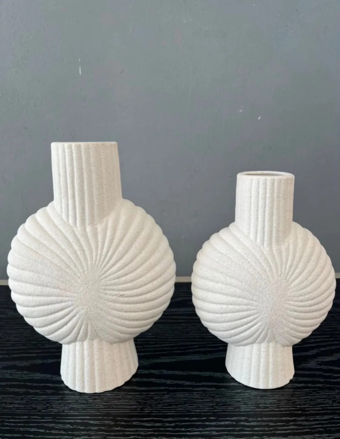 Photo de Galerie 3 - Petites Annonces | Flower Vases, Obili, Yaoundé, Cameroun | Maison, aliments et jardin  > Décoration d'intérieur