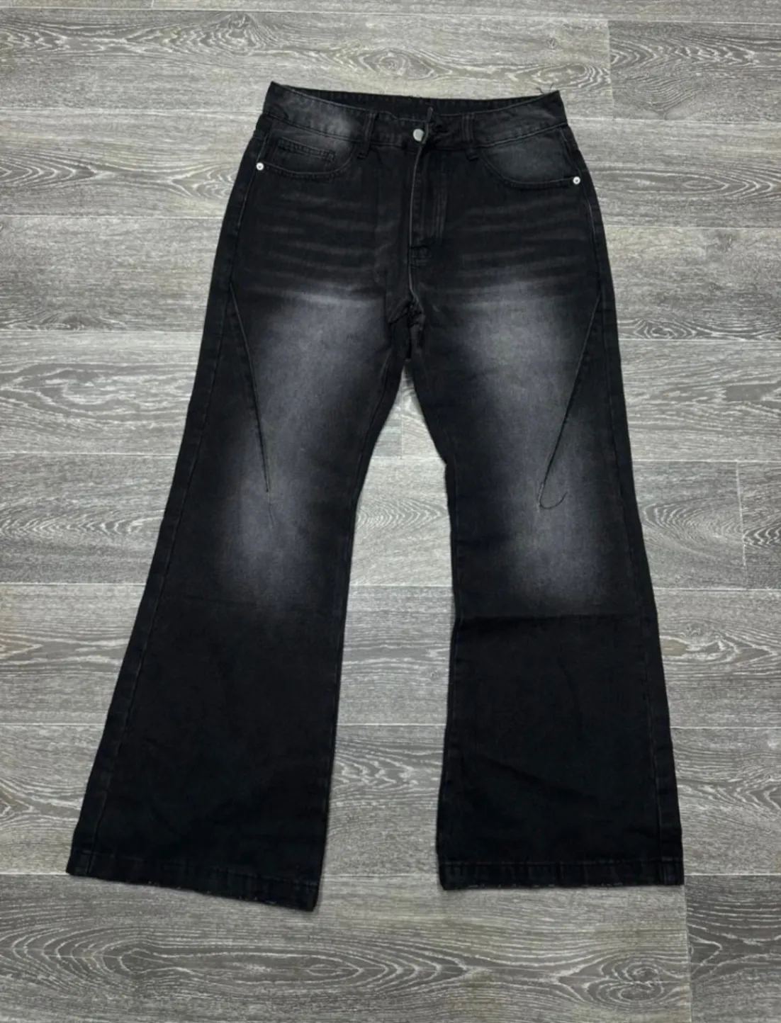 Gallery Photo 1 - Marketplace | Baggy Jeans, Simeyong, Yaoundé, Cameroon | Clothing, Shoes, & Others  > Men's clothing