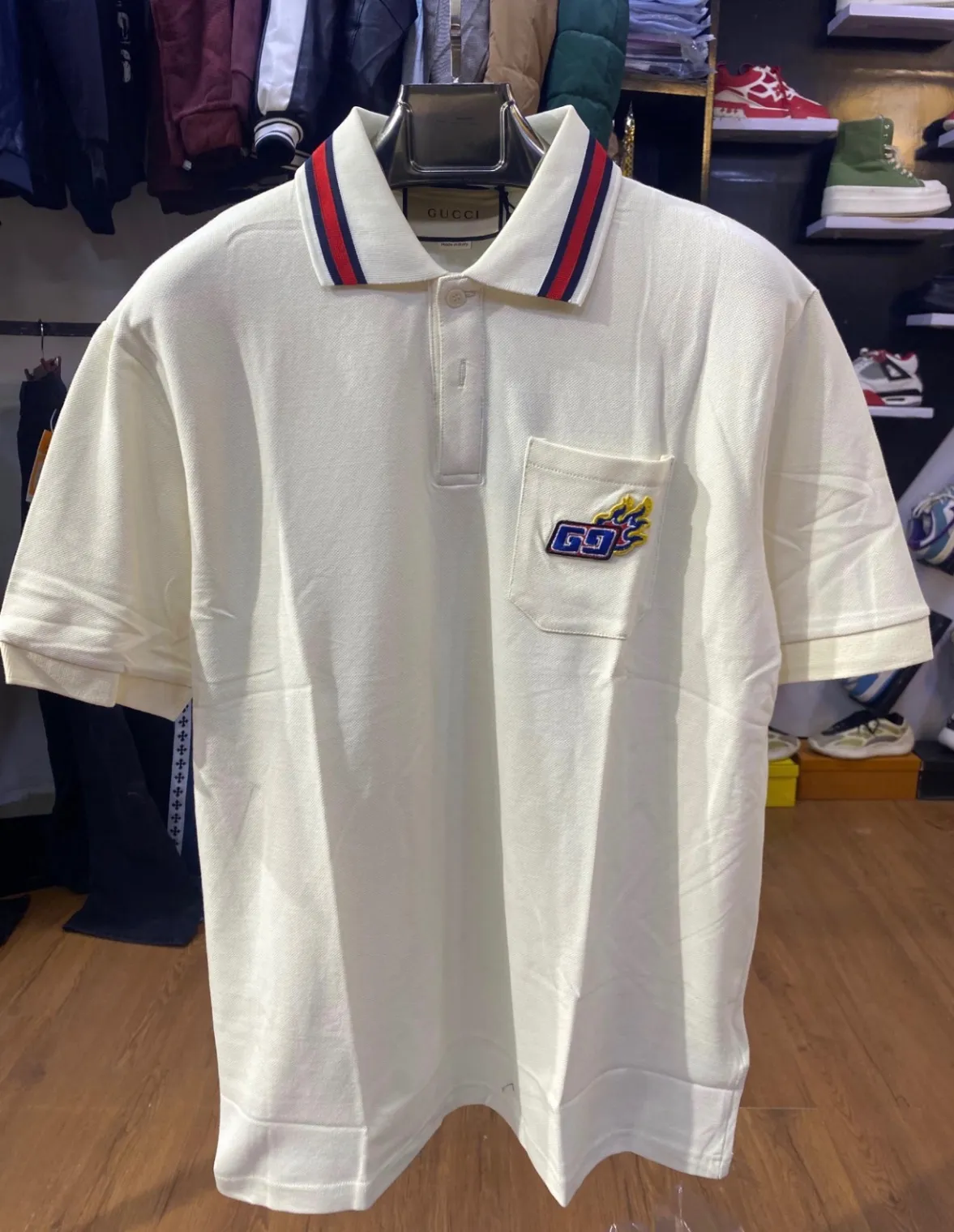 Photo de Galerie 1 - Petites Annonces | T Shirts, Odza, Yaoundé, Cameroun | Vêtements, chaussures et autres  > Vêtements pour hommes