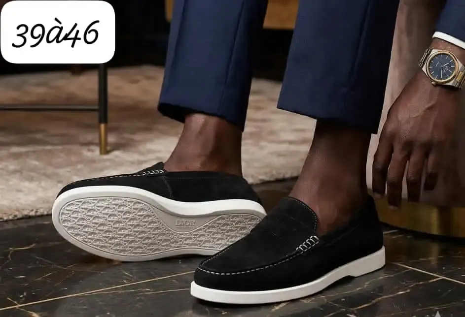 Photo Principale - Petites Annonces | Chaussures Hommes, Nkololoun, Douala, Cameroun | Vêtements, chaussures et autres  > Chaussures pour hommes