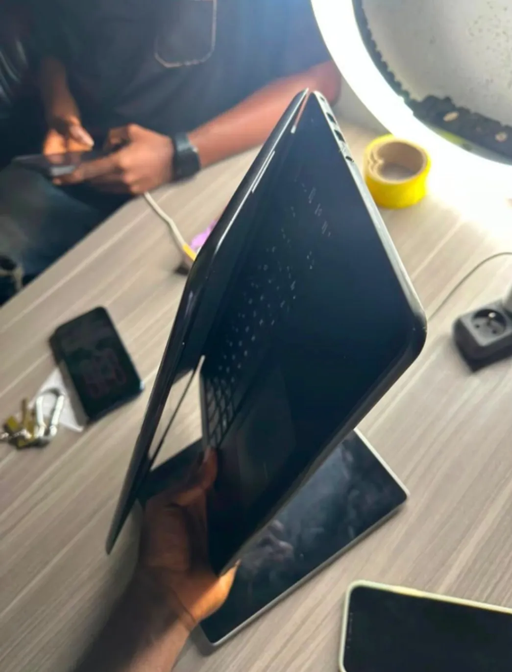 Photo de Galerie 2 - Petites Annonces | Laptop, Simbock, Yaoundé, Cameroun | Électronique et médias  > Ordinateurs et accessoires