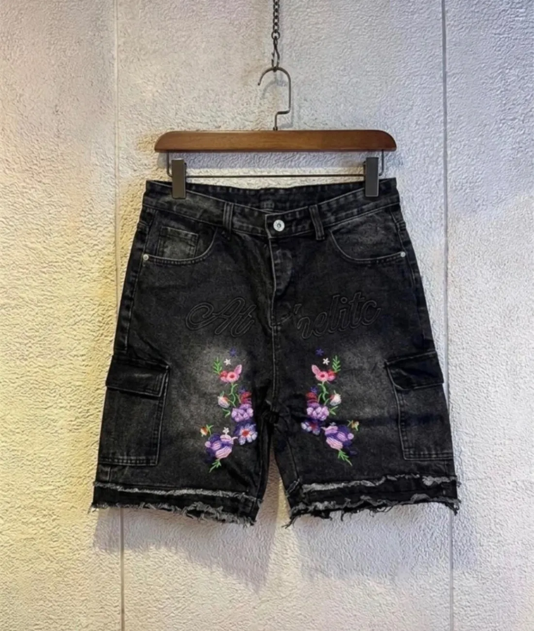 Photo de Galerie 3 - Petites Annonces | Short Trousers, Bastos, Yaoundé, Cameroun | Vêtements, chaussures et autres  > Vêtements pour garçons