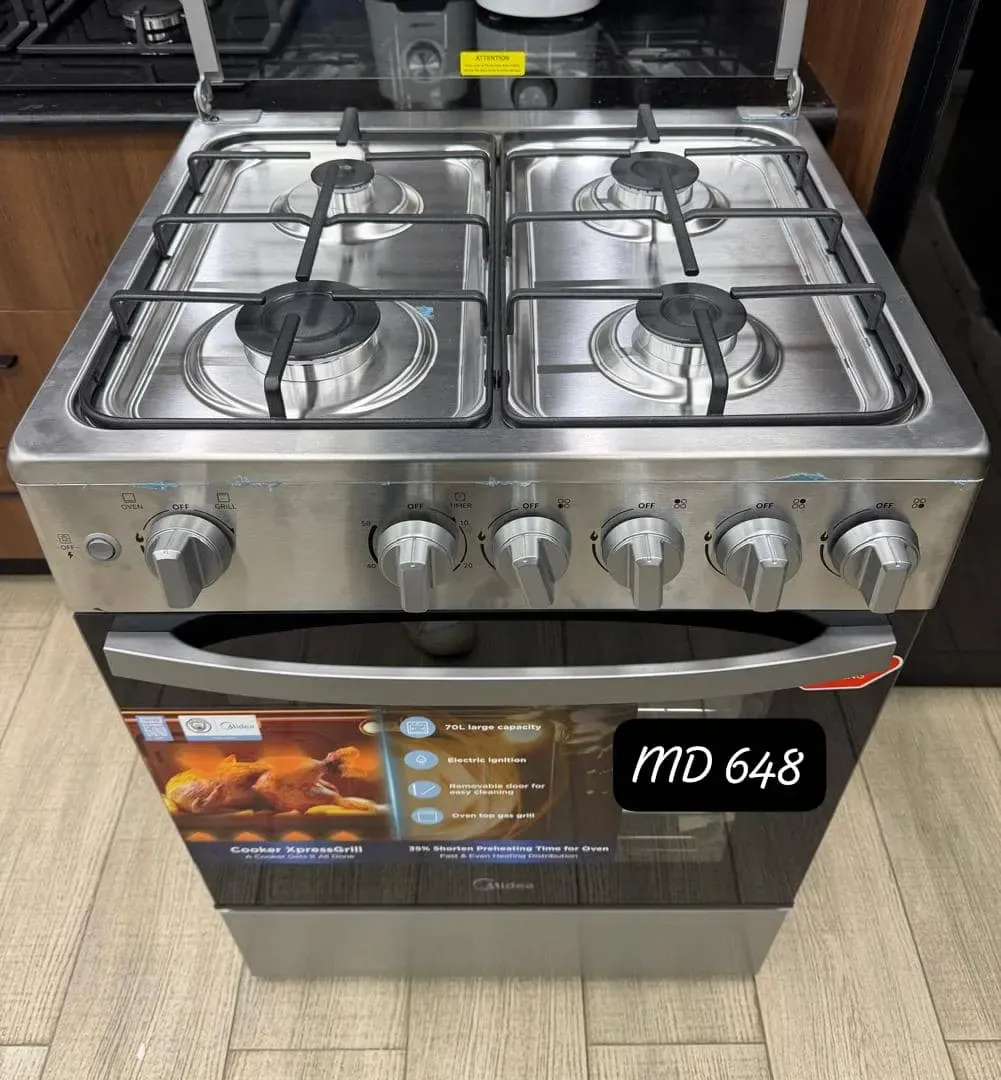 Photo Principale - Petites Annonces | Cuisinière 4 Foyers, Akwa, Douala, Cameroun | Maison, aliments et jardin  > Cuisine et salle à manger