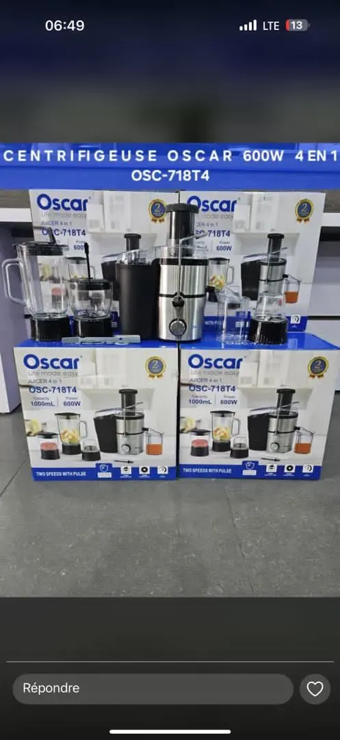Photo Principale - Petites Annonces | Machines À Jus Plus Accessoires, Akwa, Douala, Cameroun | Maison, aliments et jardin  > Cuisine et salle à manger