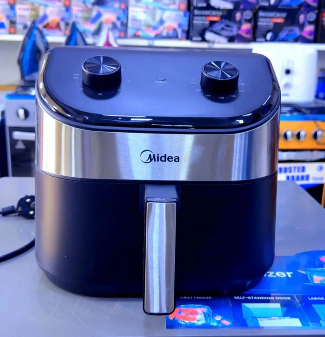 Photo Principale - Petites Annonces | Friteuse Électrique, Akwa, Douala, Cameroun | Maison, aliments et jardin  > Cuisine et salle à manger