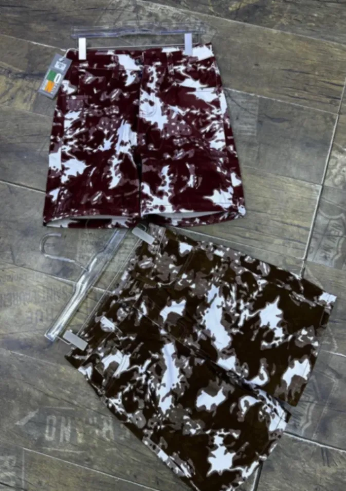 Main Photo - Marketplace | Short Trousers, Biyemassi, Yaoundé, Cameroon | Clothing, Shoes, & Others  > Men's clothing