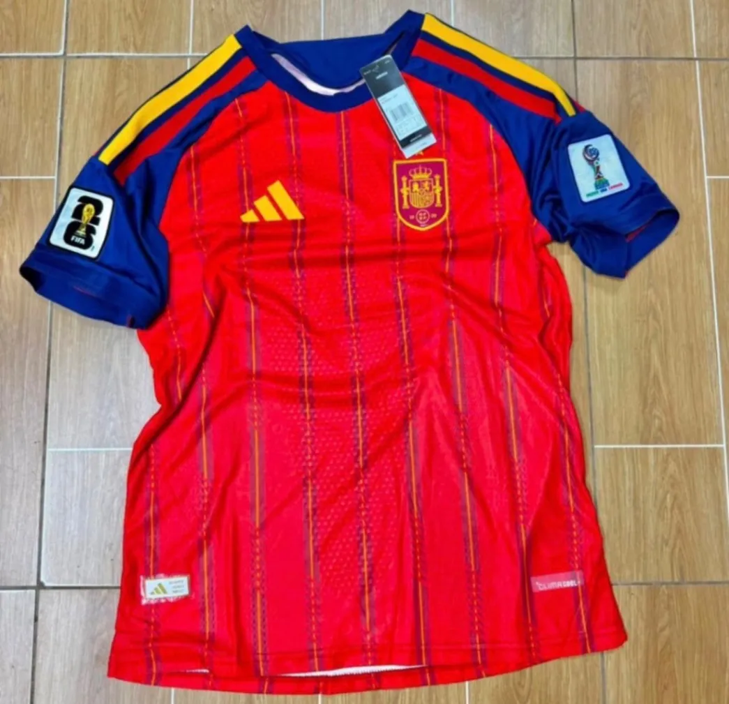 Gallery Photo 1 - Marketplace | Jerseys, Damas, Yaoundé, Cameroon | Clothing, Shoes, & Others  > Men's clothing
