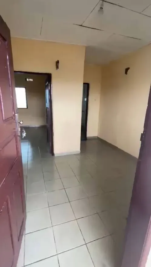 Main Photo - Real Estate | House For Rent | Clean Room, Kitchen & Toilet (R.k.t.) For Rent – Ub Junction, Buea, UB Junction, Buea, Cameroon
